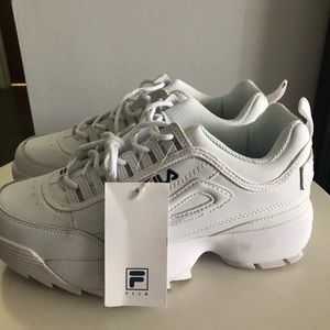 FILA disrupt sneakers womens sz 9-10